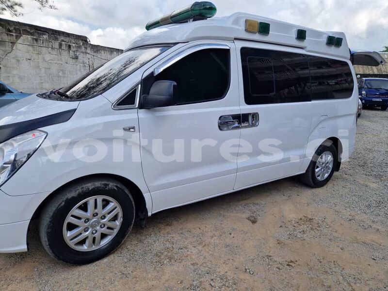 Big with watermark hyundai h1 abidjan abidjan 69842