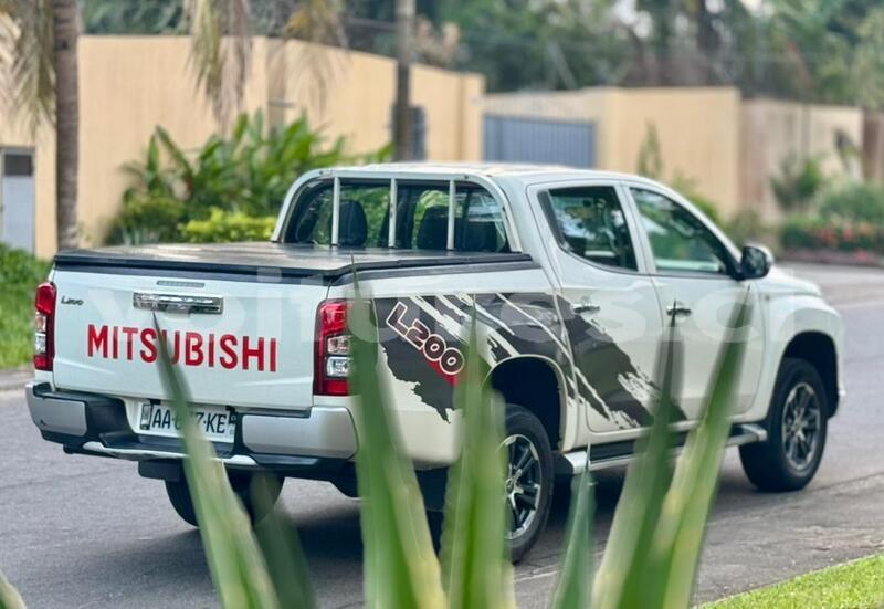 Big with watermark mitsubishi l200 abidjan abidjan 69852