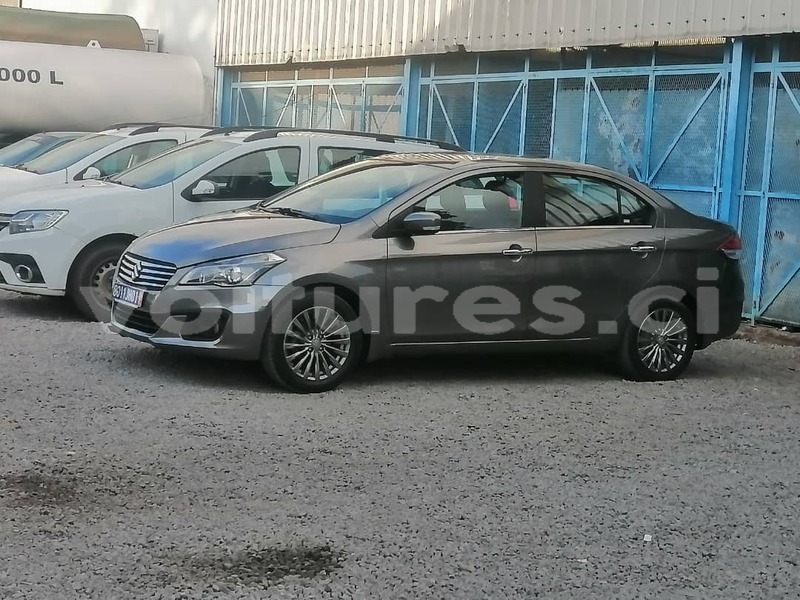 Big with watermark suzuki ciaz abidjan abidjan 70025