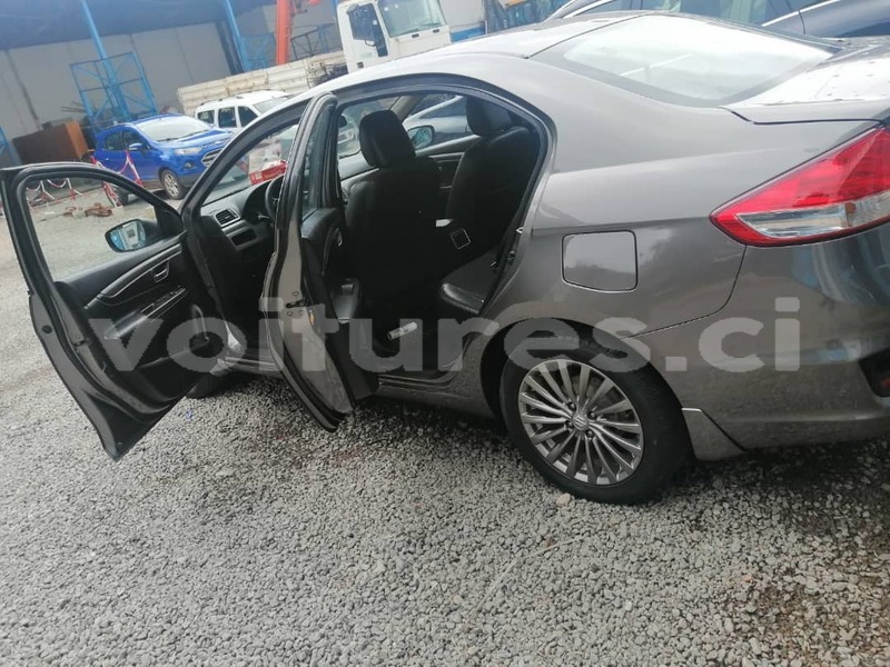 Big with watermark suzuki ciaz abidjan abidjan 70025