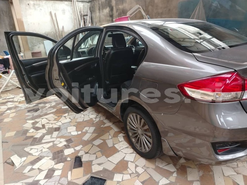 Big with watermark suzuki ciaz abidjan abidjan 70025