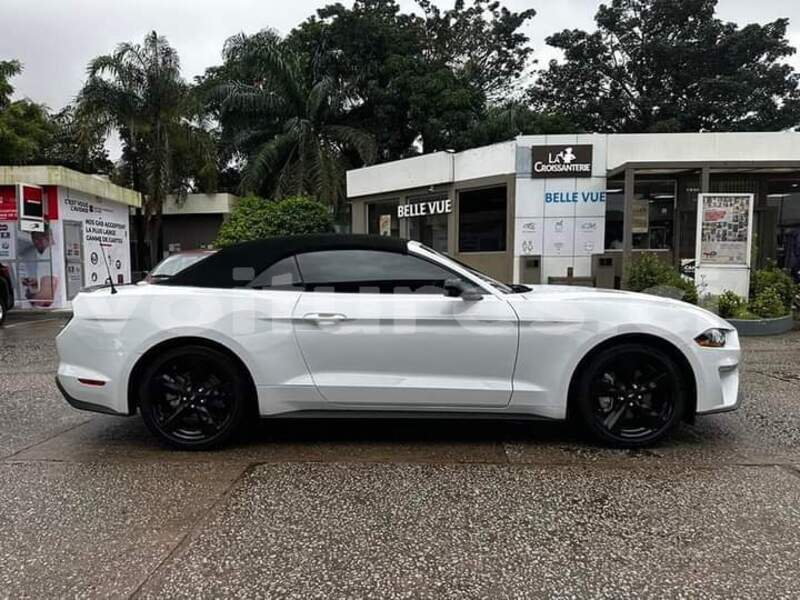 Big with watermark ford mustang ivory coast aboisso 70156