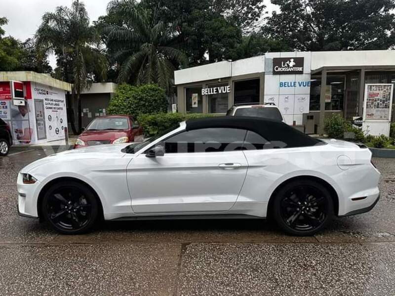 Big with watermark ford mustang ivory coast aboisso 70156