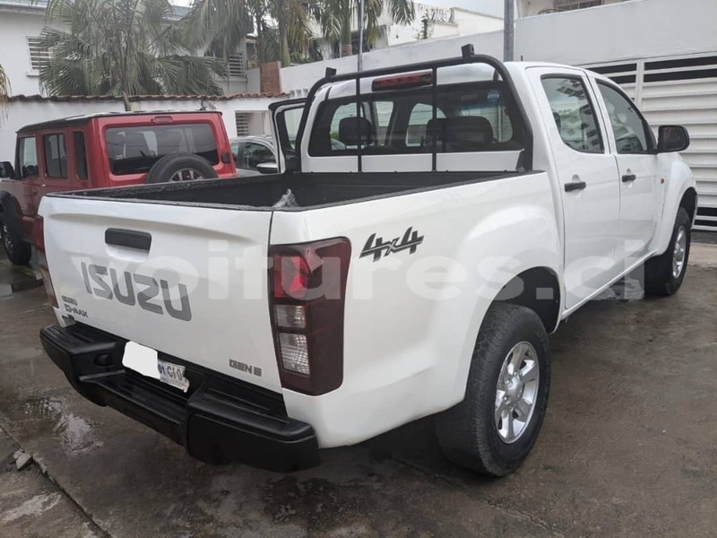 Big with watermark isuzu d max abidjan abidjan 70213