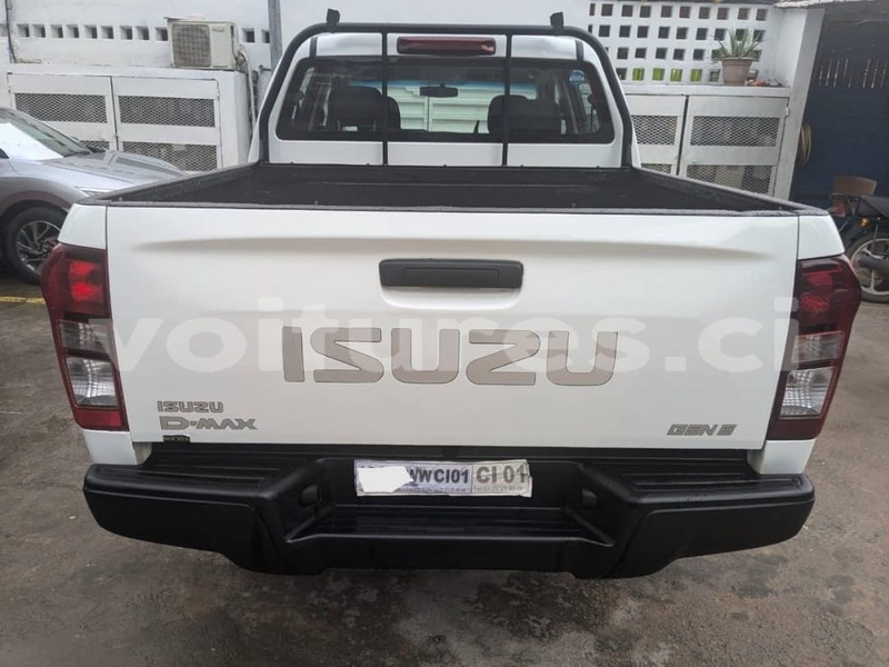 Big with watermark isuzu d max abidjan abidjan 70213