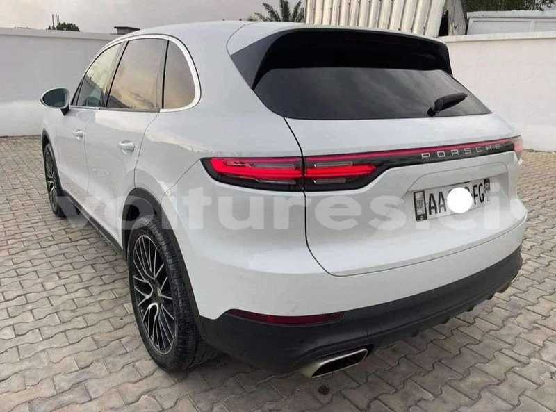 Big with watermark porsche cayenne abidjan abidjan 70347