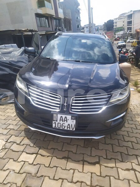 Big with watermark lincoln mkc abidjan abidjan 70367