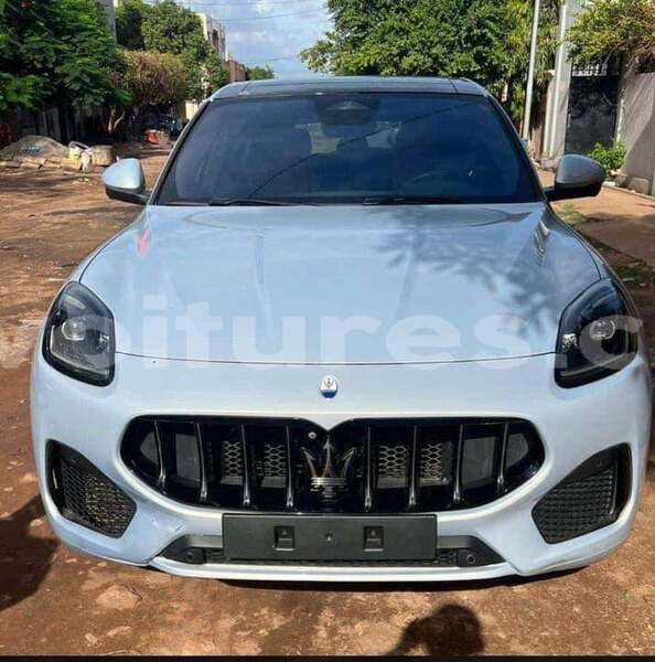 Big with watermark maserati granturismo ivory coast aboisso 70435