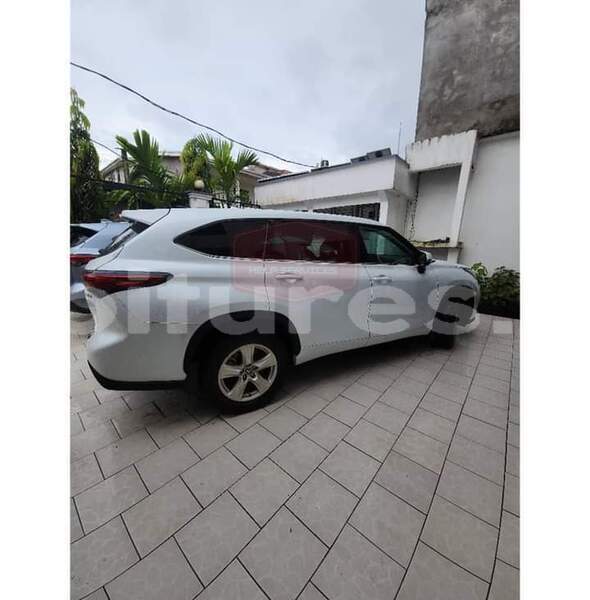 Big with watermark toyota highlander ivory coast aboisso 70442