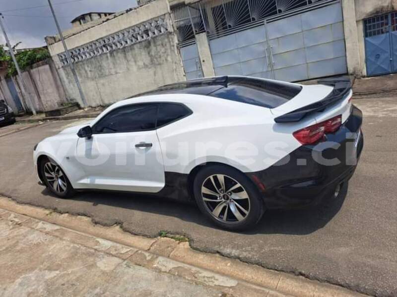 Big with watermark chevrolet camaro ivory coast aboisso 70501