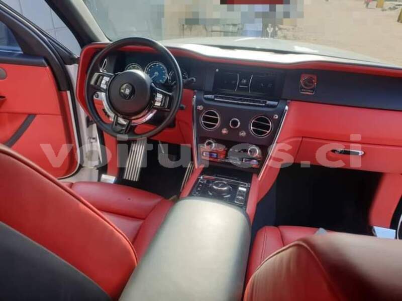 Big with watermark rolls royce cullinan ivory coast aboisso 70524