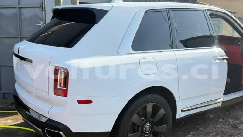 Big with watermark rolls royce cullinan ivory coast aboisso 70524