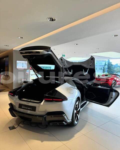 Big with watermark ferrari 812 superfast ivory coast aboisso 70687