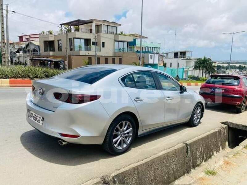 Big with watermark mazda 3 ivory coast aboisso 70797