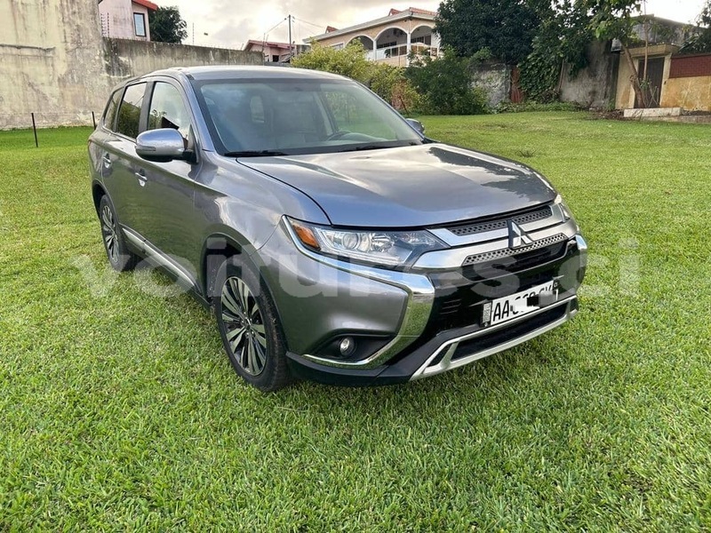 Big with watermark mitsubishi outlander abidjan abidjan 70809