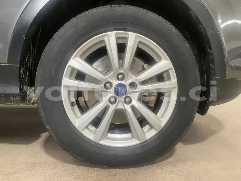 Big with watermark ford escape abidjan zone 3 70987