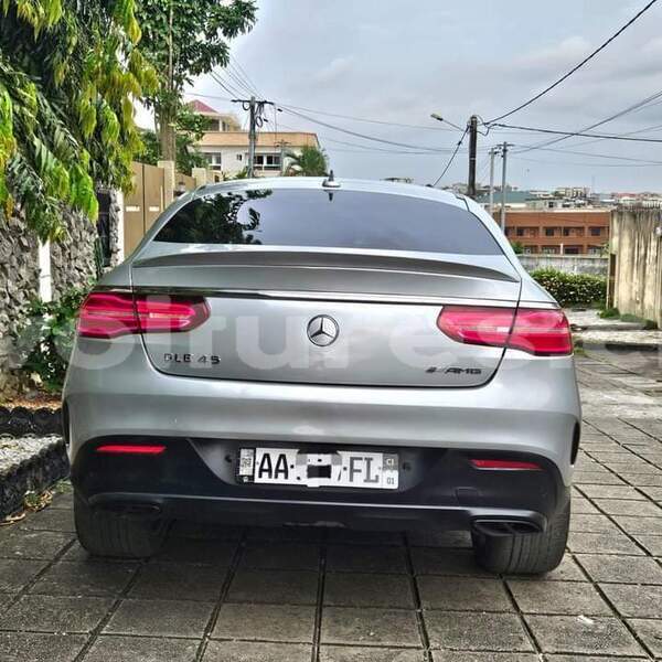 Big with watermark mercedes benz gle ivory coast aboisso 71002