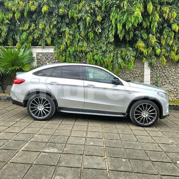 Big with watermark mercedes benz gle ivory coast aboisso 71002