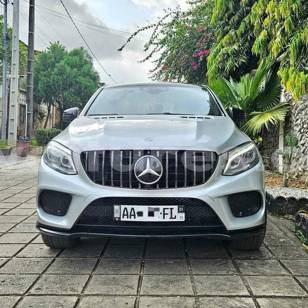 Big with watermark mercedes benz gle ivory coast aboisso 71002