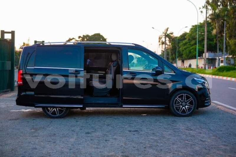 Big with watermark mercedes benz viano ivory coast aboisso 71081