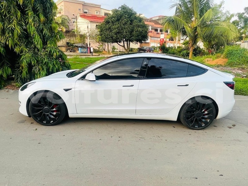 Big with watermark tesla model 3 abidjan abidjan 71154