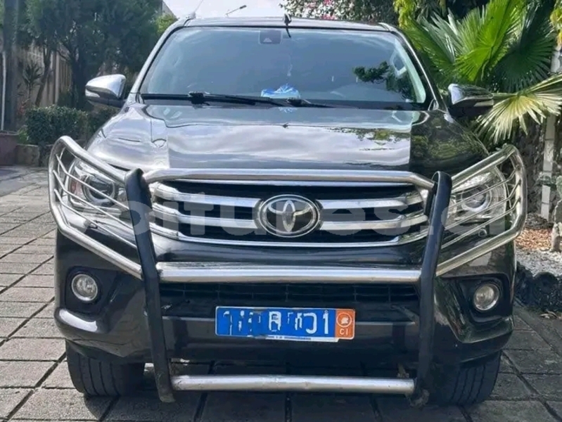 Big with watermark toyota hilux abidjan abidjan 71190