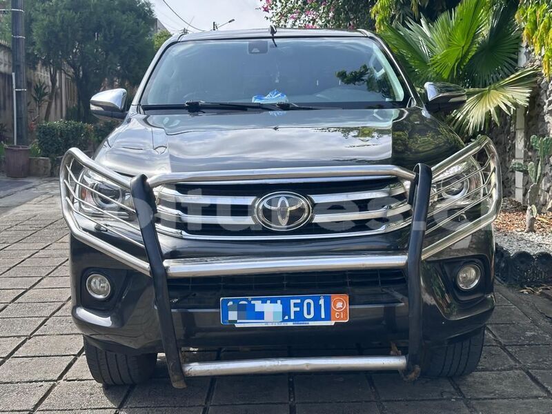 Big with watermark toyota hilux abidjan abidjan 71208