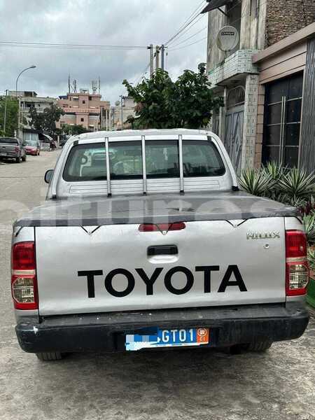 Big with watermark toyota hilux abidjan abidjan 71392