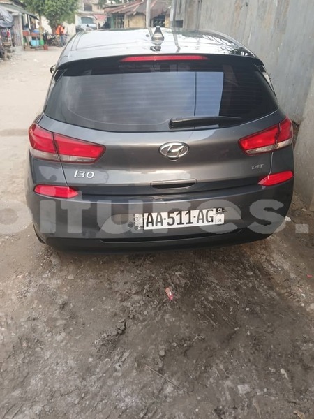 Big with watermark hyundai i30 abidjan abidjan 71769