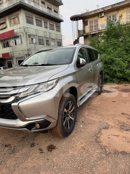 Big with watermark mitsubishi pajero sport abidjan abidjan 71784