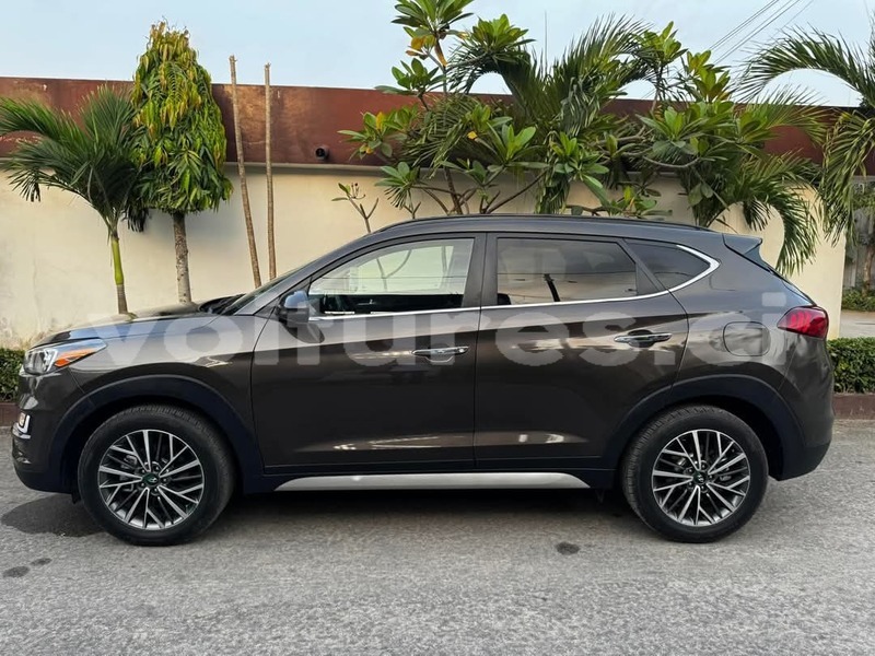 Big with watermark hyundai tucson abidjan abidjan 72153