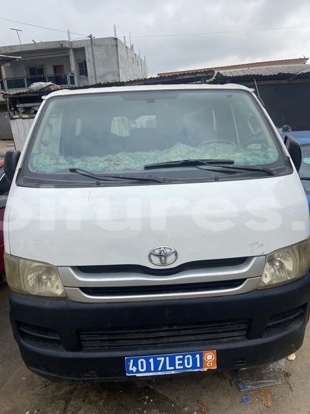 Big with watermark toyota hiace abidjan abidjan 72275