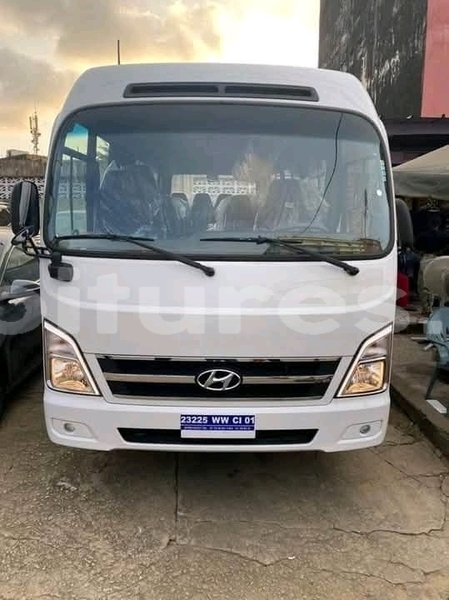 Big with watermark hyundai h1 ivory coast aboisso 72375