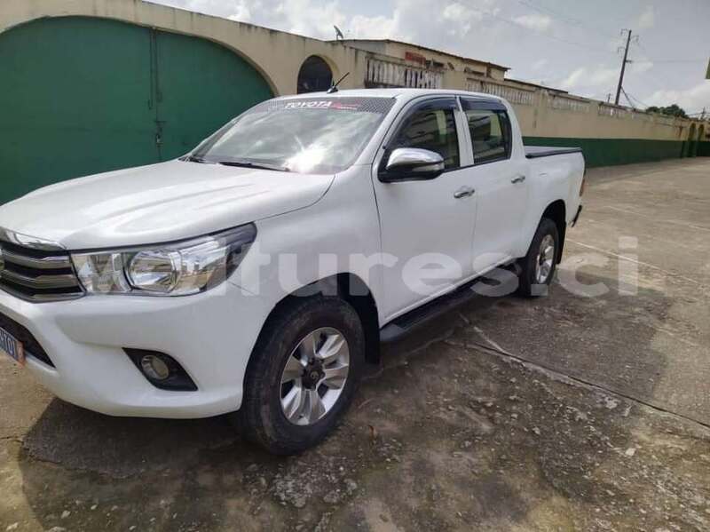 Big with watermark toyota hilux abidjan abidjan 72459