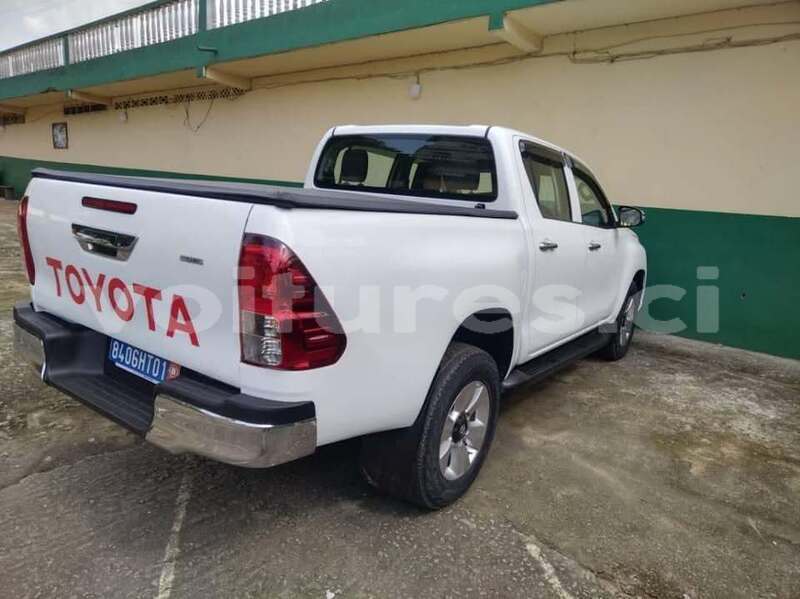 Big with watermark toyota hilux abidjan abidjan 72459