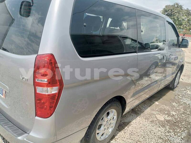 Big with watermark hyundai h1 abidjan abidjan 72478