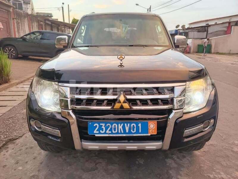 Big with watermark mitsubishi pajero abidjan abidjan 72519