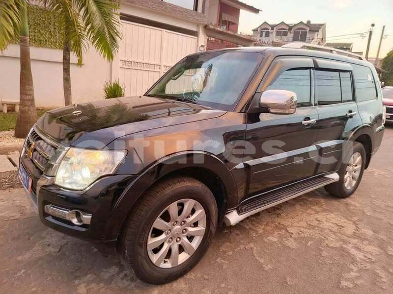 Big with watermark mitsubishi pajero abidjan abidjan 72519