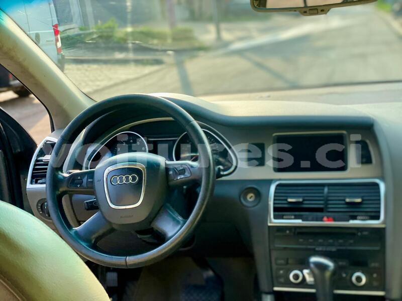 Big with watermark audi q7 abidjan abidjan 72570