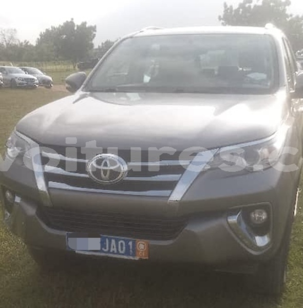 Big with watermark toyota fortuner abidjan abidjan 72600