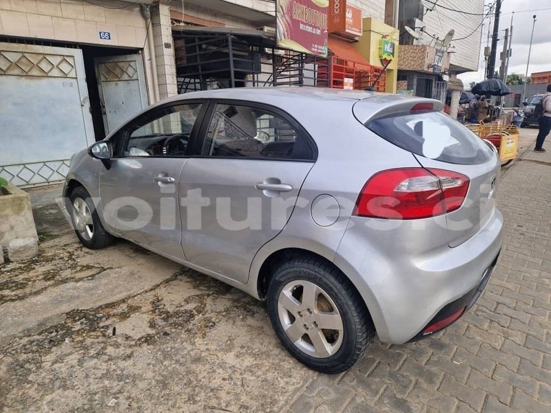 Big with watermark kia rio abidjan abidjan 72672