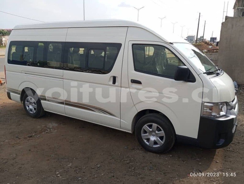 Big with watermark toyota hiace ivory coast aboisso 72775