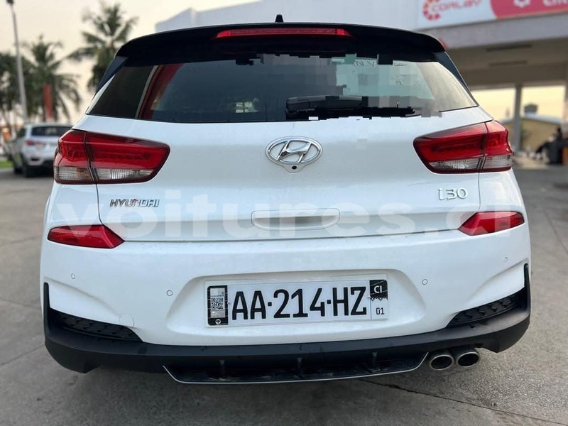 Big with watermark hyundai elantra ivory coast aboisso 72801