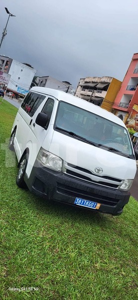 Big with watermark toyota hiace ivory coast aboisso 73033