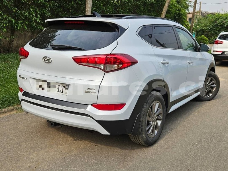 Big with watermark hyundai tucson ivory coast aboisso 73148