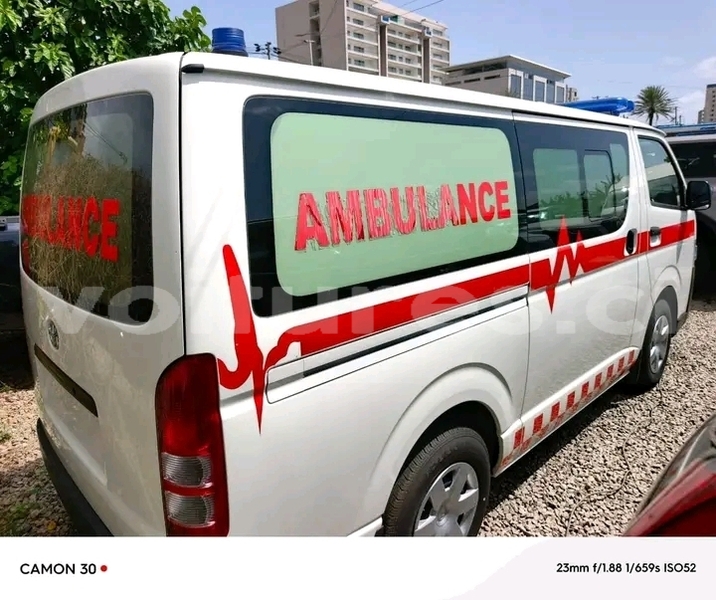 Big with watermark toyota hiace ivory coast aboisso 73187