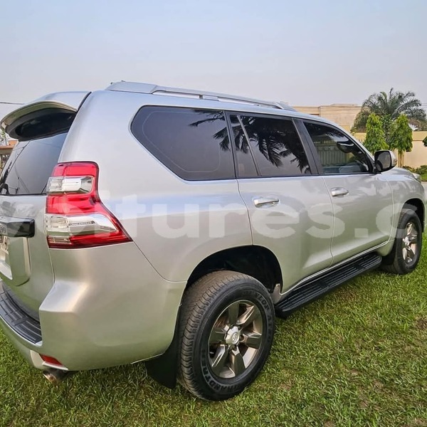 Big with watermark toyota land cruiser ivory coast aboisso 73256