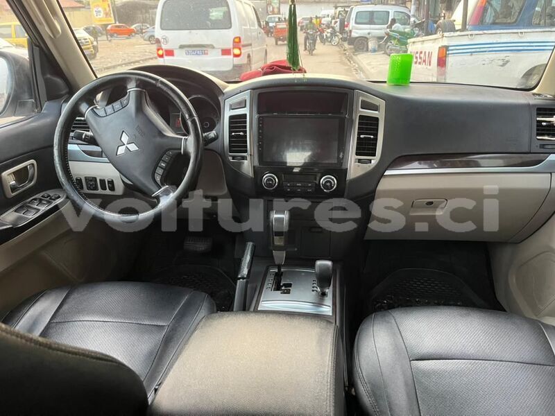 Big with watermark mitsubishi pajero abidjan abidjan 73842