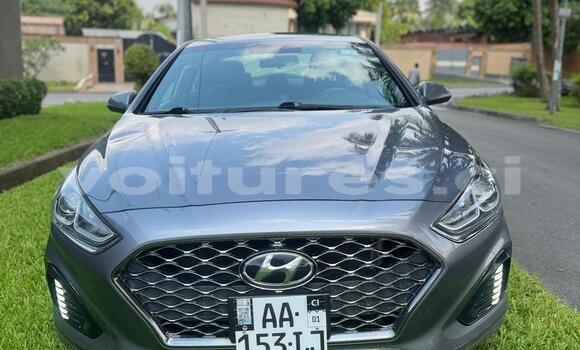 Acheter Occasion Voiture Hyundai Sonata Gris à Abidjan, Abidjan Acheter Occasion Voiture Hyundai Sonata Gris à Abidjan, Abidjan